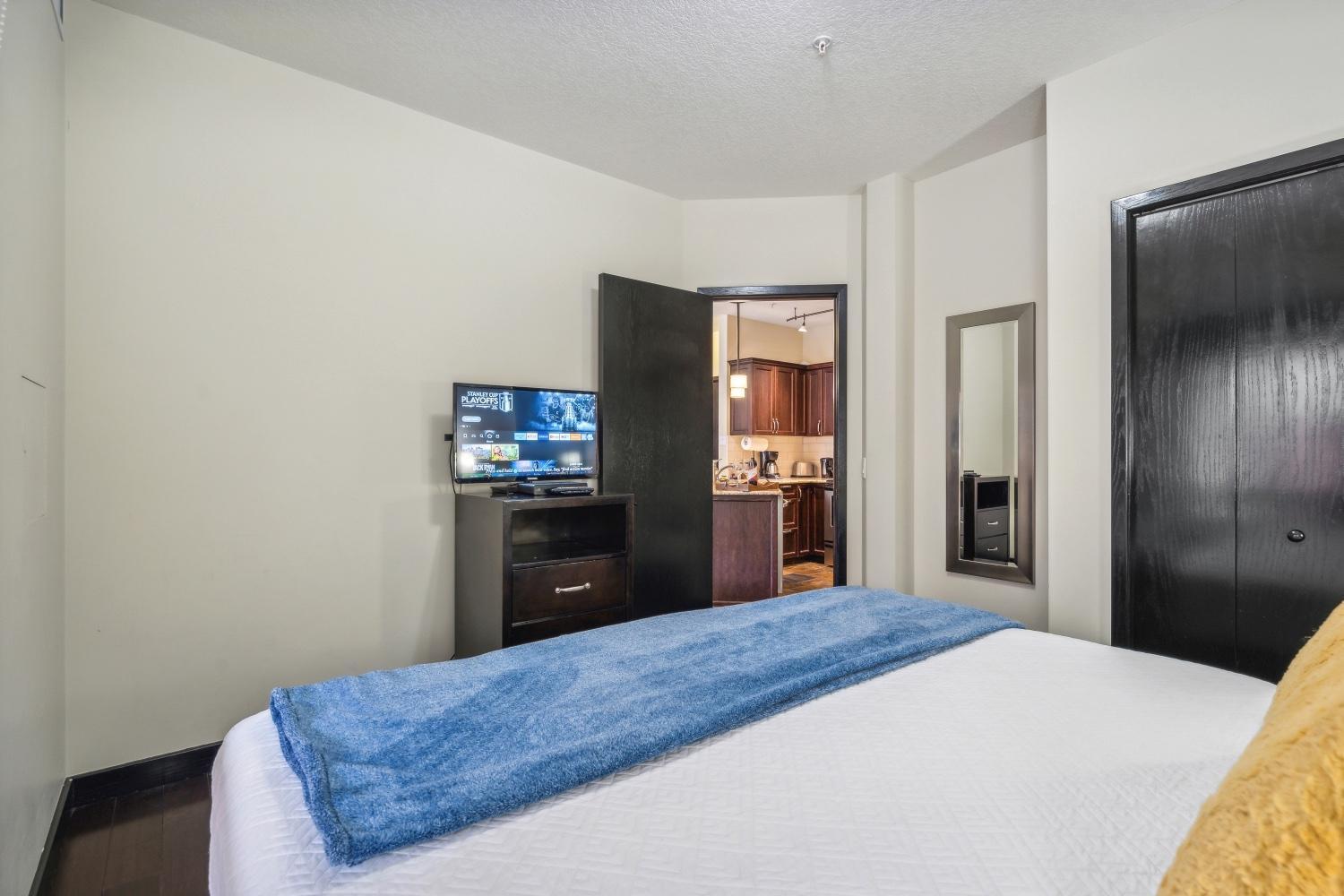 Cozy One Bedroom Condo With Indoor Pool And Hottub Canmore Exterior foto