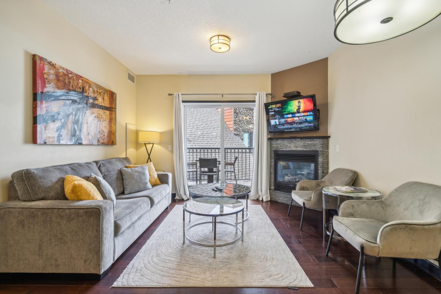 Cozy One Bedroom Condo With Indoor Pool And Hottub Canmore Exterior foto